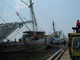 Makassar-Schiffe