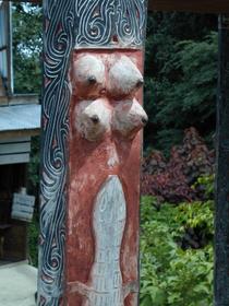 Animistische Stele