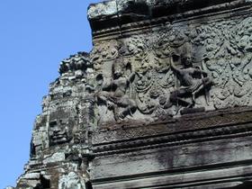 Relief, Apsaras