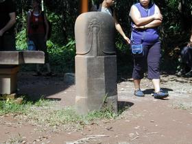 Dreiteiliger Lingam